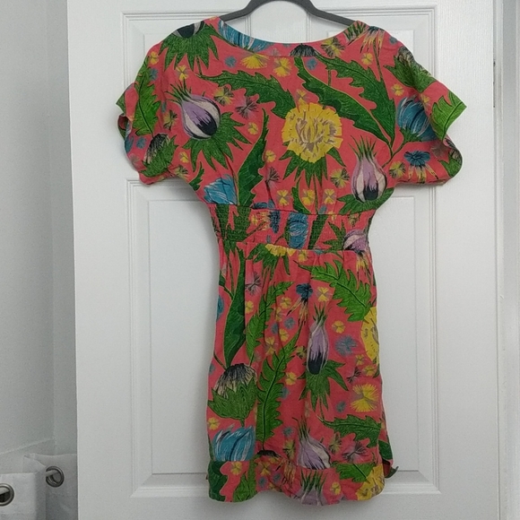 Tropical print dress. - Picture 3 of 3